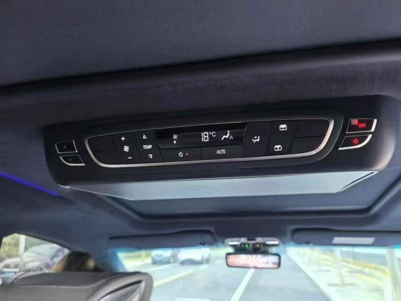 青岛21年别克GL85