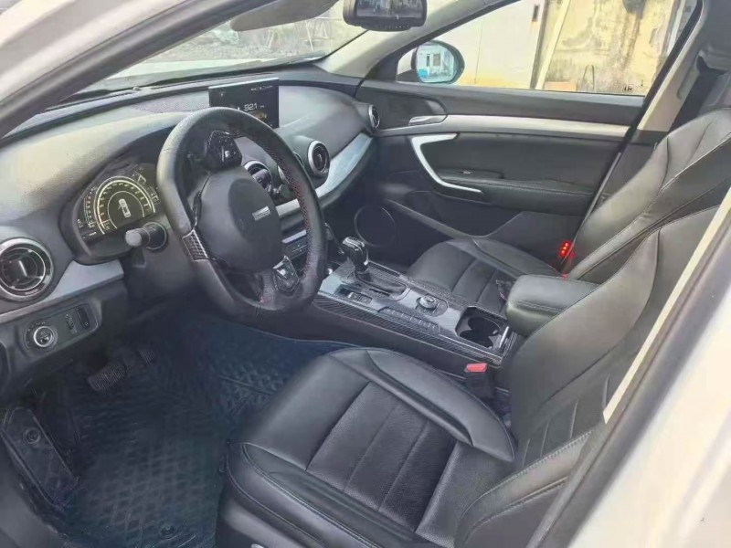 青岛17年长城汽车WEY2