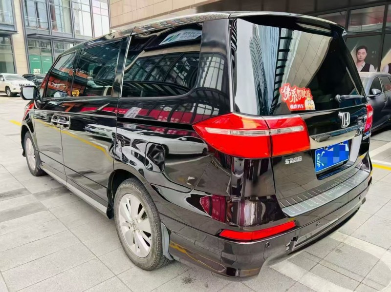 佛山12年本田艾力绅7