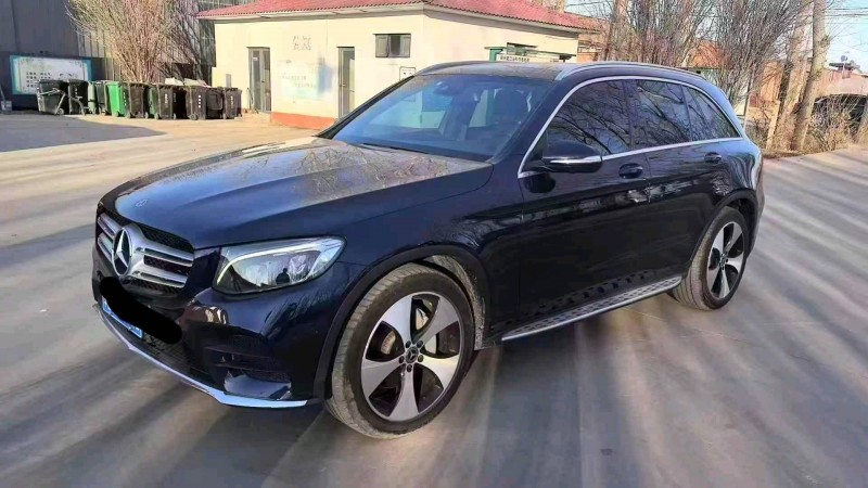 淄博18年奔驰GLC2