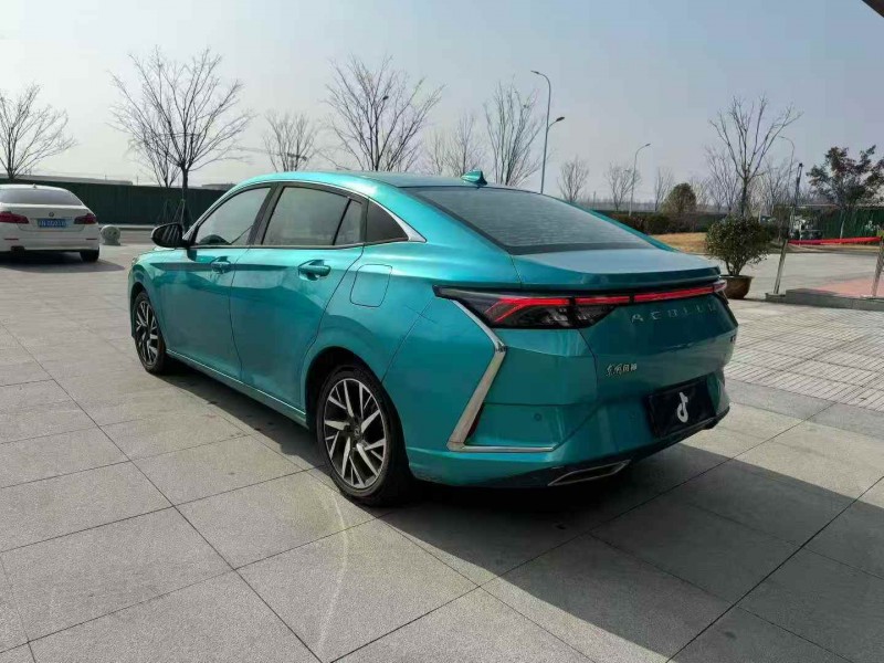 苏州20年东风奕炫6