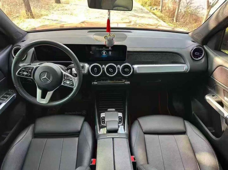 枣庄20年奔驰GLB5