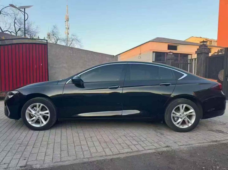 邢台24年别克君威8