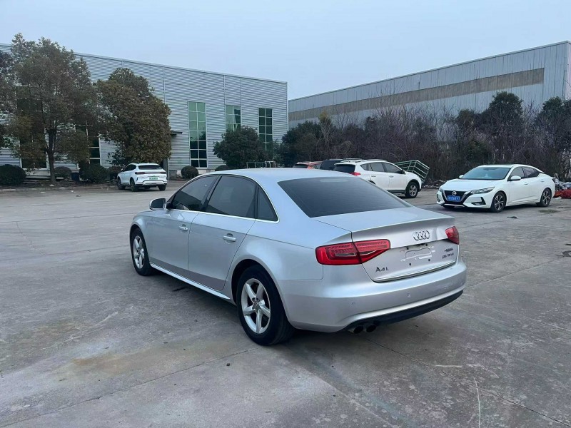 宿迁13年奥迪A4L8