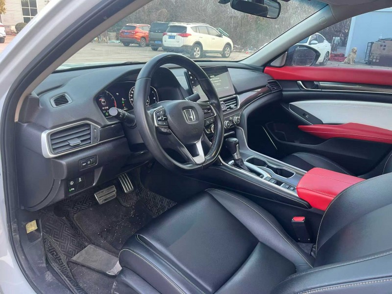 宿迁23年本田雅阁4