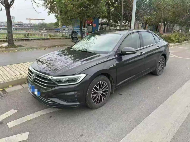 玉林20年大众速腾2