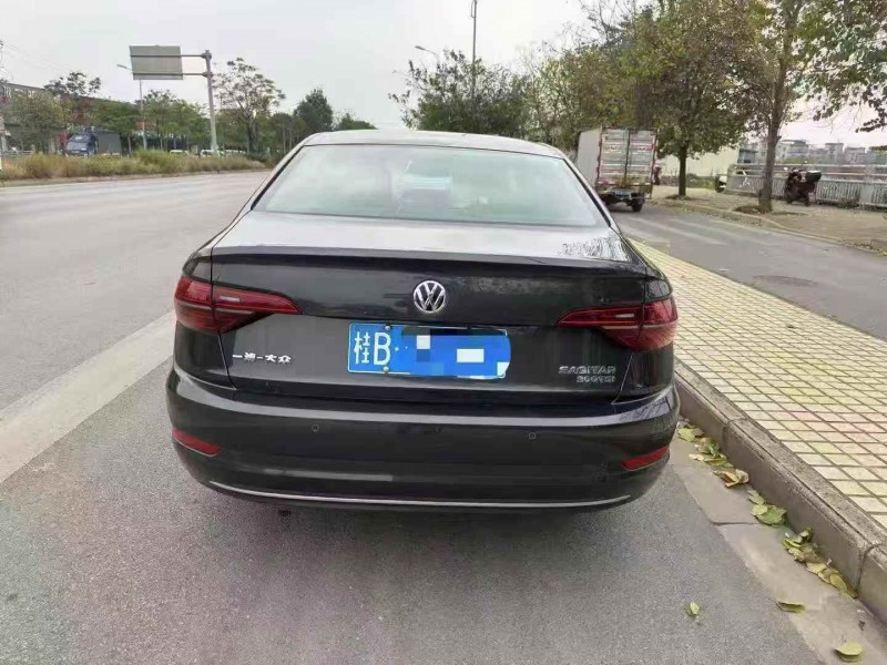 玉林20年大众速腾9