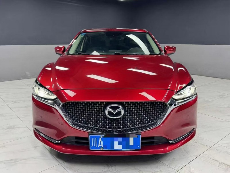 成都19年马自达阿特兹1