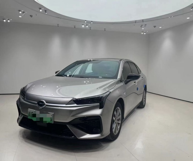 成都23年传祺埃安S2