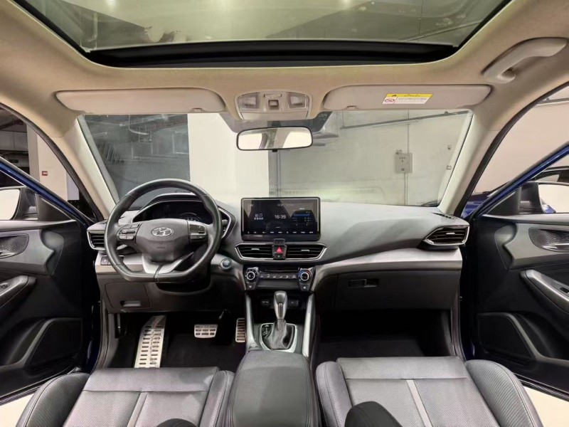 成都19年现代菲斯塔8