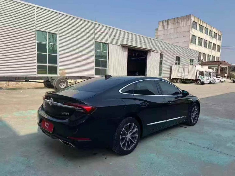 东营20年别克君越7