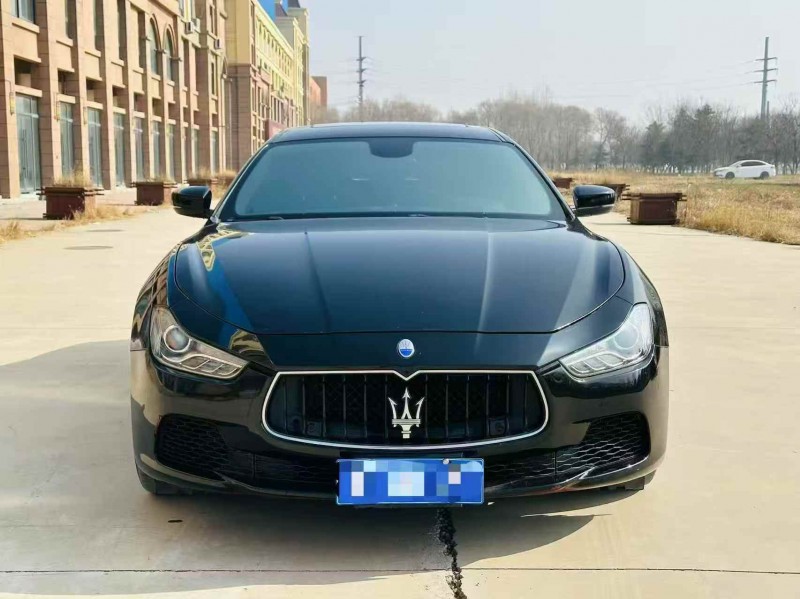 枣庄17年玛莎拉蒂Ghibli1