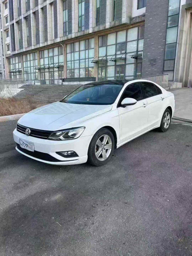 东营17年大众凌渡3