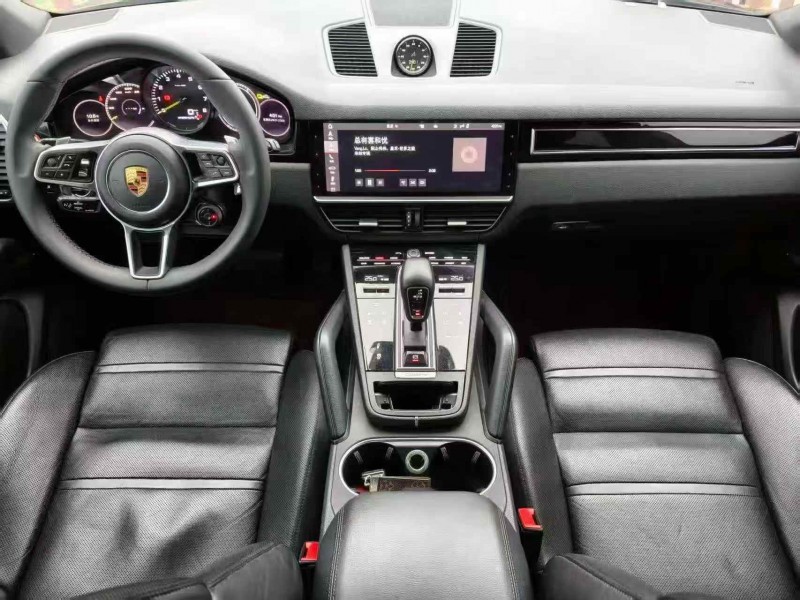 绍兴21年保时捷卡宴6