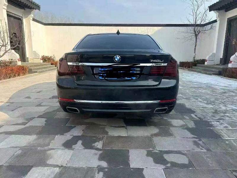 济南15年宝马7系3