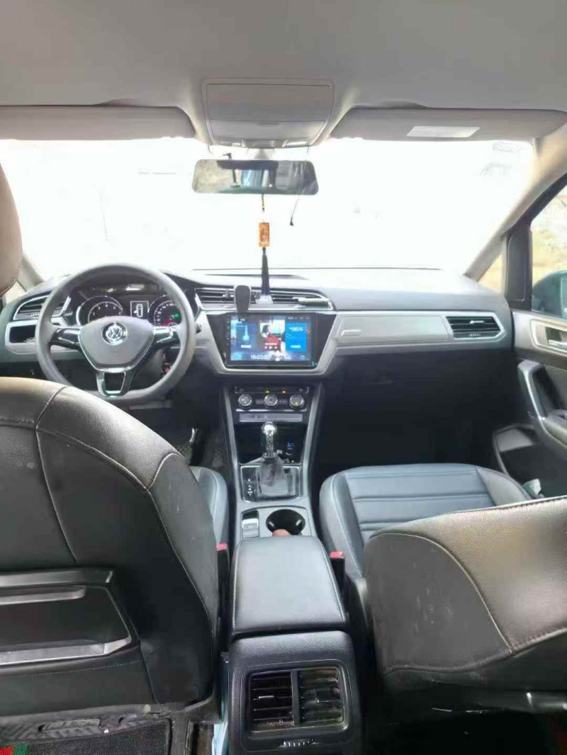 东营17年大众途安6