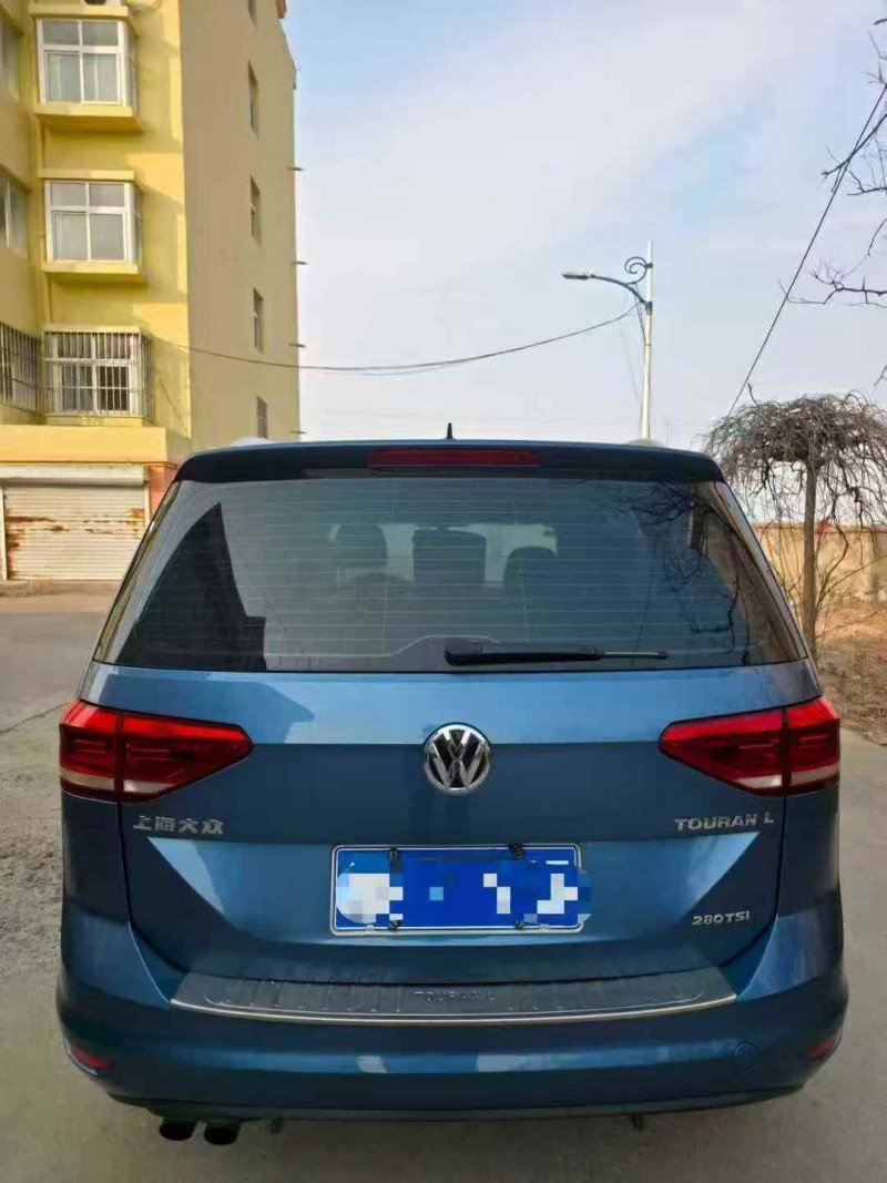 东营17年大众途安9