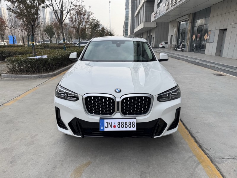 济宁22年宝马X41