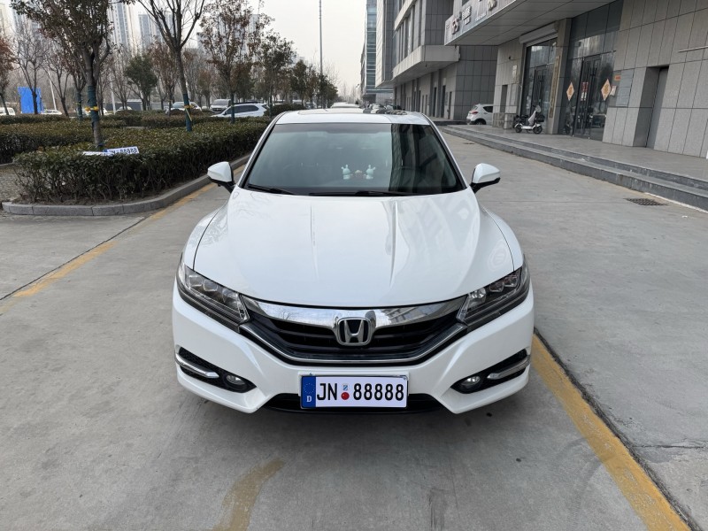 济宁16年本田思铂睿1