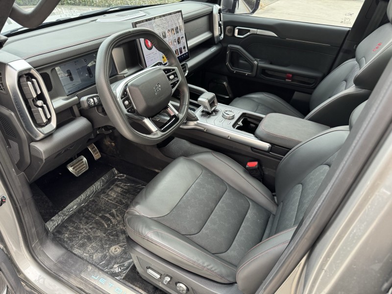 济宁24年奇瑞捷途6