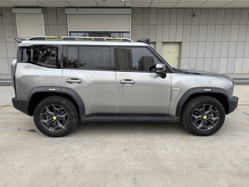 济宁24年奇瑞捷途7