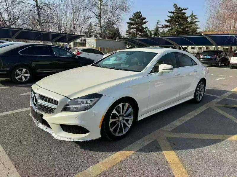 淄博15年奔驰CLS3