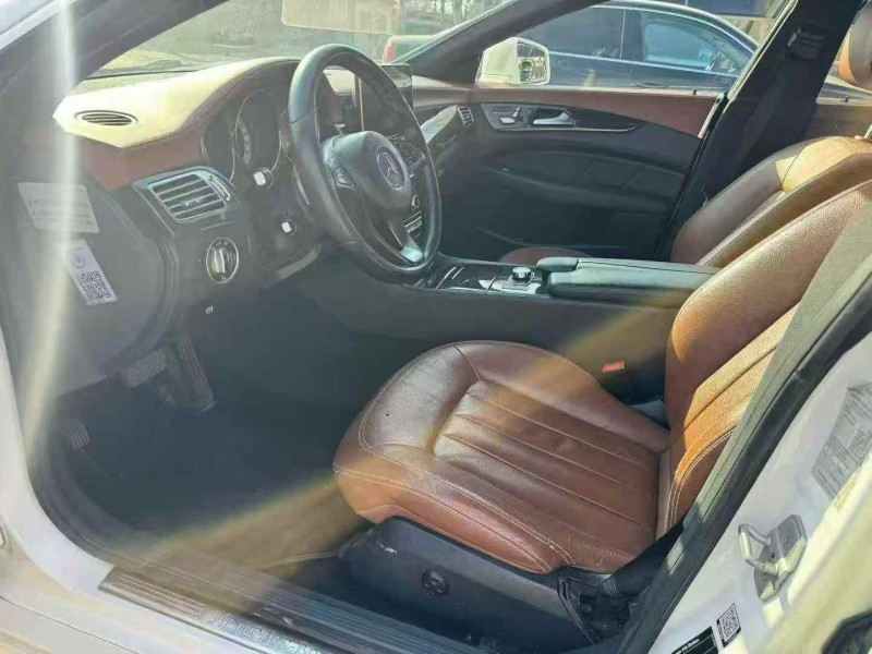 淄博15年奔驰CLS5