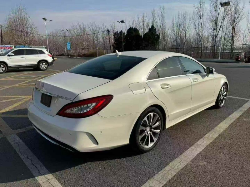 淄博15年奔驰CLS7