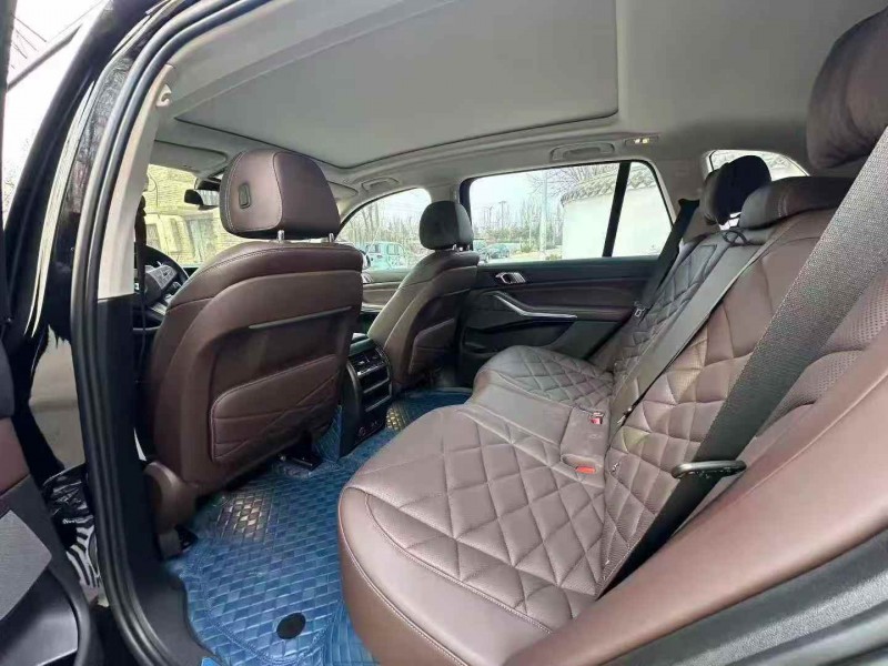 济宁22年宝马X55