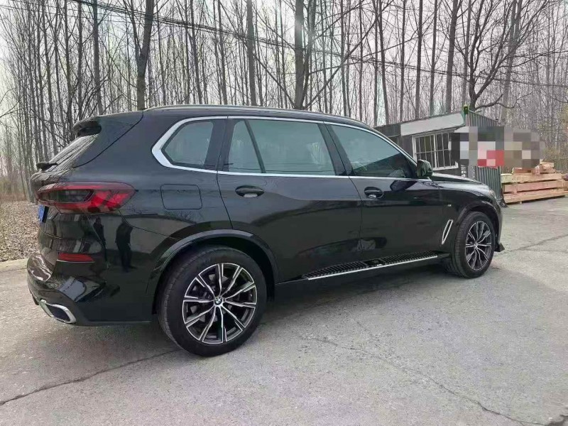 济宁22年宝马X57