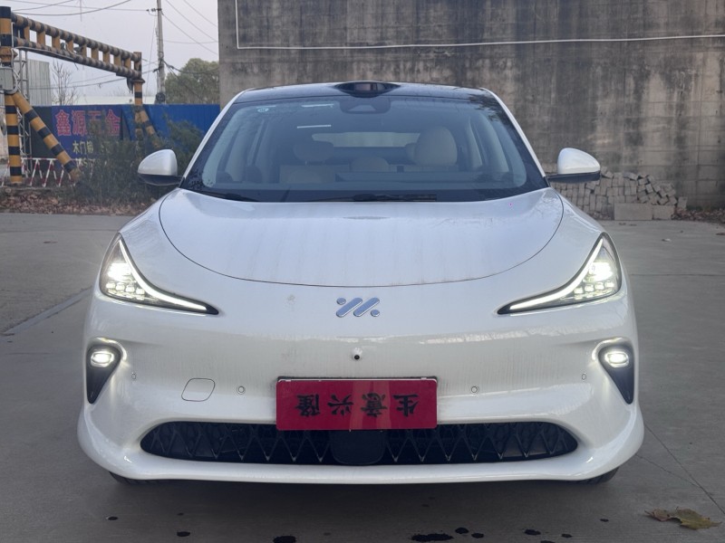 郑州25年智己LS61