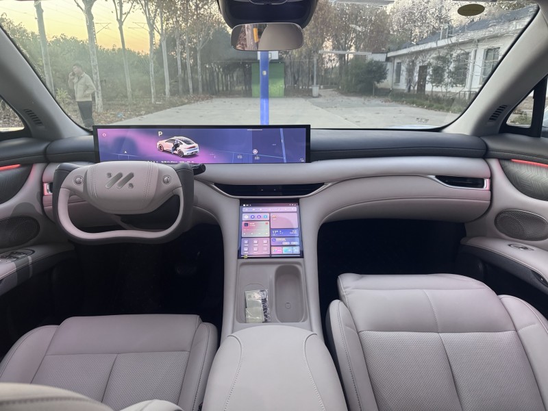 郑州25年智己LS69