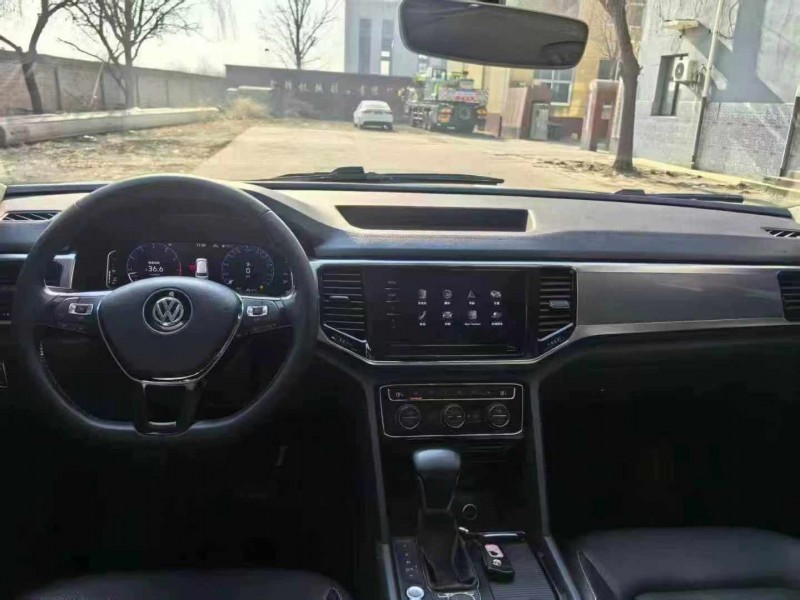 保定21年大众途昂5