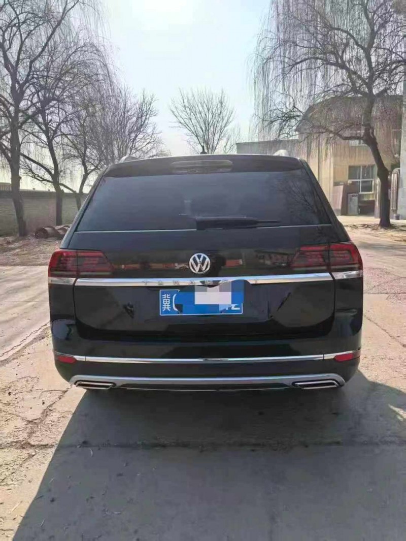 保定21年大众途昂9