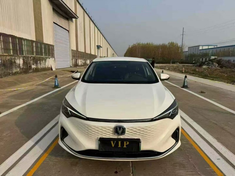 菏泽23年长安汽车逸动1