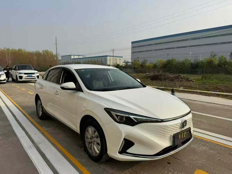 菏泽23年长安汽车逸动3