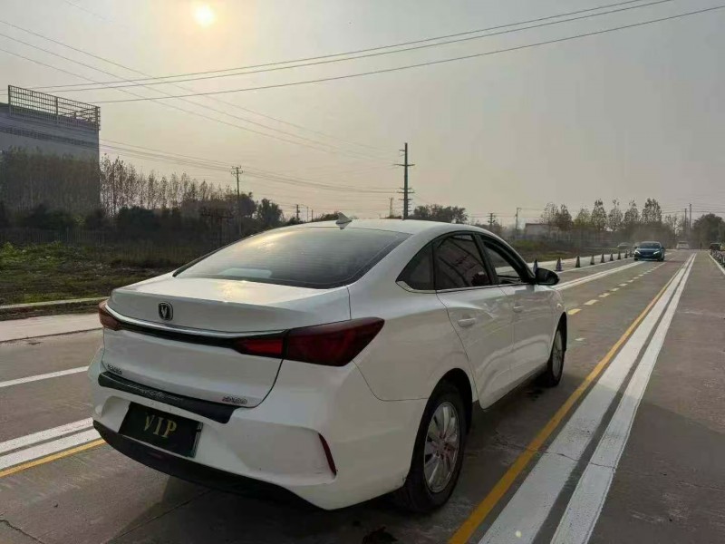 菏泽23年长安汽车逸动8