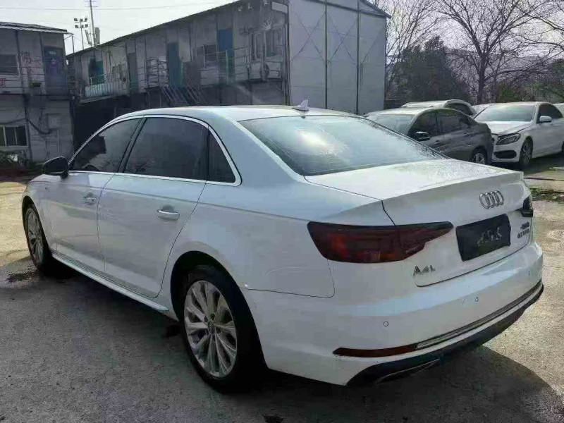 湘潭19年奥迪A4L7