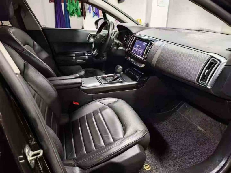 毕节17年雪铁龙C65