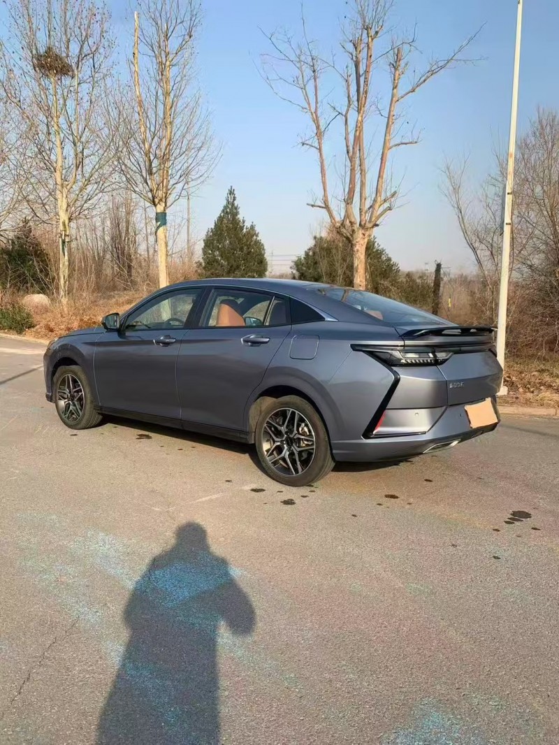 邯郸25年东风奕炫7