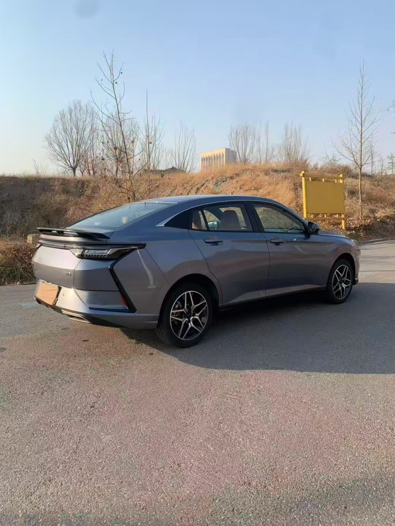 邯郸25年东风奕炫8