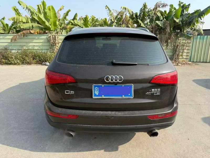 中山15年奥迪Q54