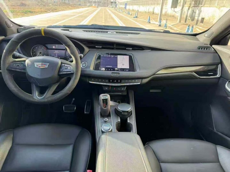 菏澤19年凱迪拉克XT46