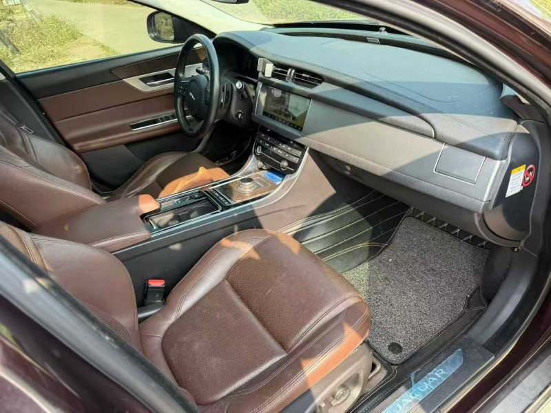 中山17年捷豹XFL8