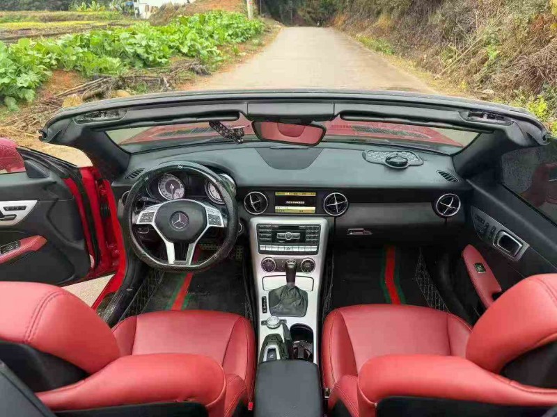 三明12年奔驰SLK4