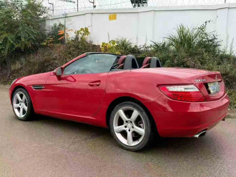 三明12年奔驰SLK6