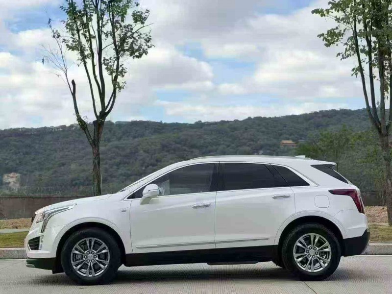 吉安19年凯迪拉克XT53