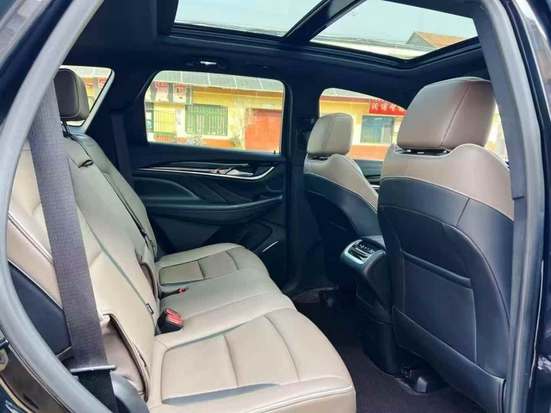 烟台21年别克昂科威5