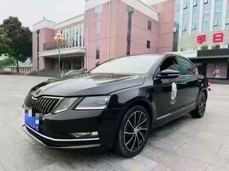 济宁18年斯柯达明锐2