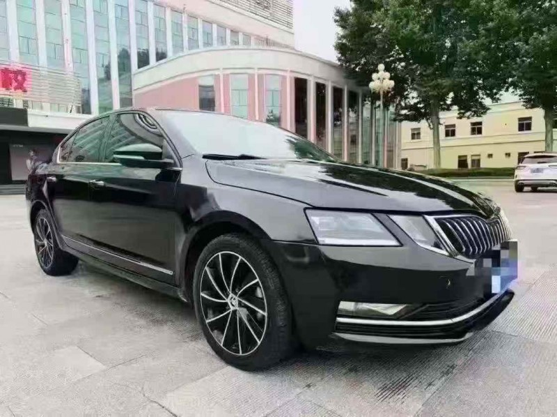 济宁18年斯柯达明锐3